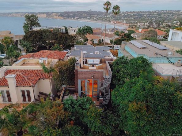 7934 Prospect Place, La Jolla CA 92037
