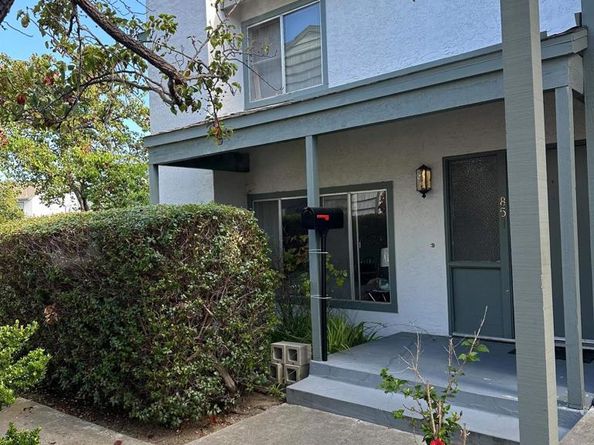 851 Cabot Ln, Foster City CA 94404