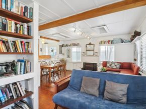 719 Jersey Ct, San Diego CA 92109