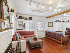 719 Jersey Ct, San Diego CA 92109