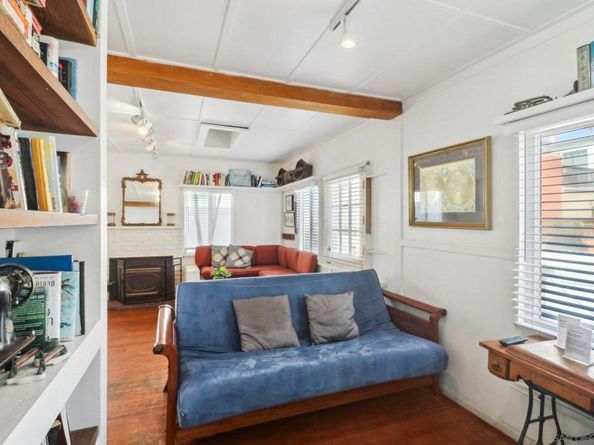 719 Jersey Ct, San Diego CA 92109