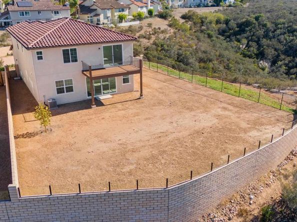 11304 Caminito Rodar, San Diego CA 92126