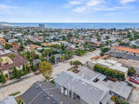 974 Sapphire Street, San Diego CA 92109