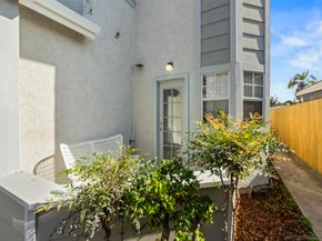 974 Sapphire Street, San Diego CA 92109