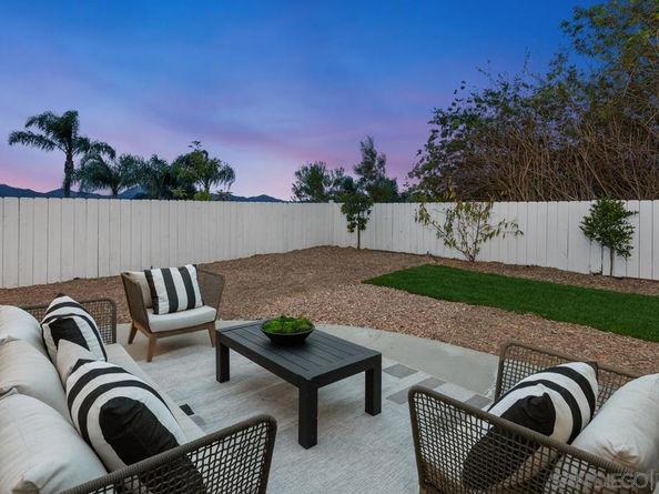 11325 Calenda Rd, San Diego CA 92127