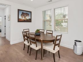 1091 Barry Pl, Escondido CA 92026