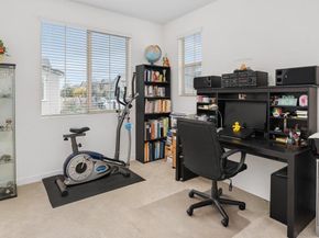 1091 Barry Pl, Escondido CA 92026