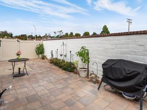 1091 Barry Pl, Escondido CA 92026