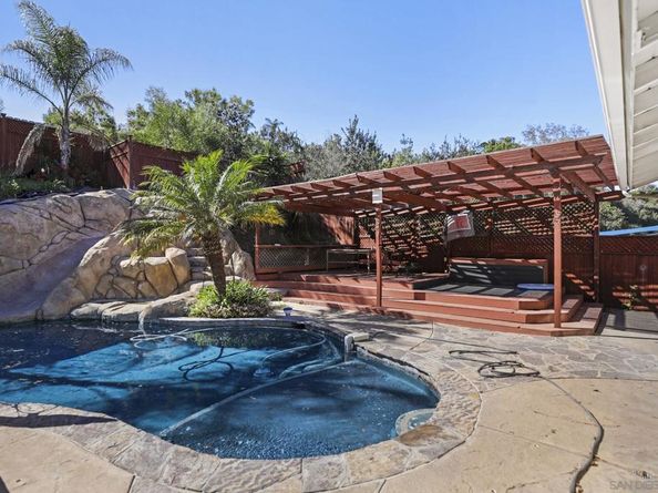 5721 23 Campanile Way, San Diego CA 92115