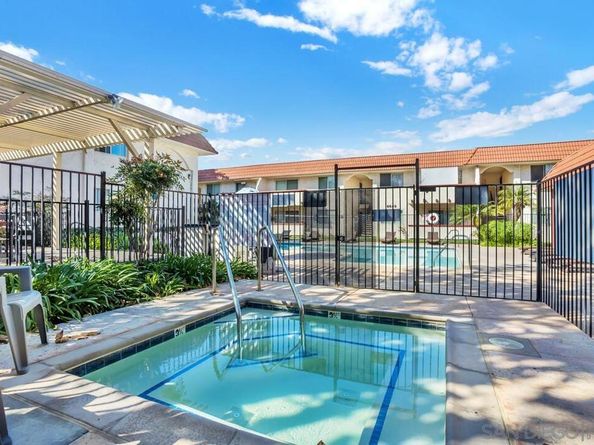 8665 Lake Murray Blvd 14, San Diego CA 92119