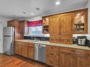 6907 Bettyhill Dr., San Diego CA 92117