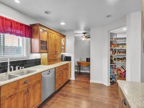 6907 Bettyhill Dr., San Diego CA 92117