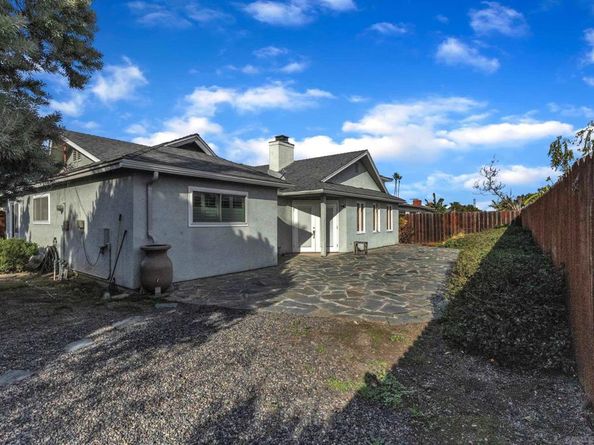 6907 Bettyhill Dr., San Diego CA 92117