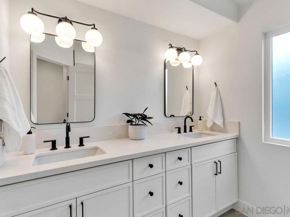 12169 Via San Loreno, San Diego CA 92128