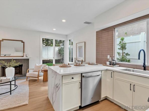 12169 Via San Loreno, San Diego CA 92128