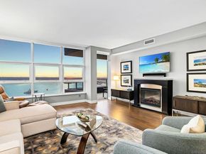 1325 Pacific Hwy 3301, San Diego CA 92101