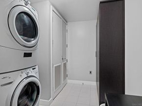 1325 Pacific Hwy 3301, San Diego CA 92101