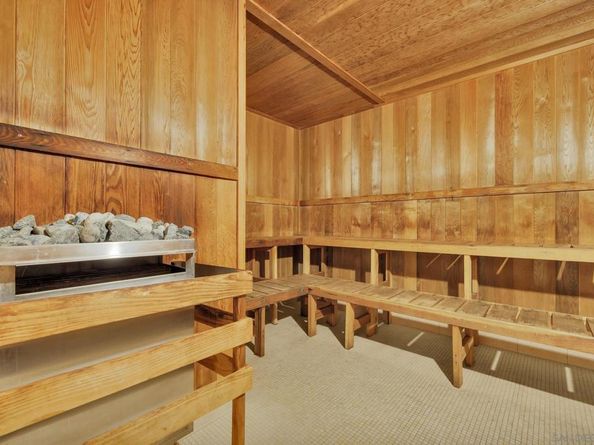 1325 Pacific Hwy 3301, San Diego CA 92101