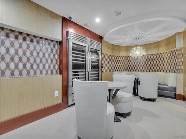 1325 Pacific Hwy 3301, San Diego CA 92101