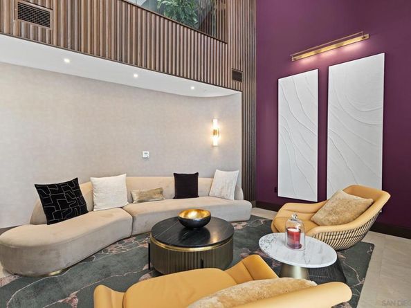 1325 Pacific Hwy 3301, San Diego CA 92101