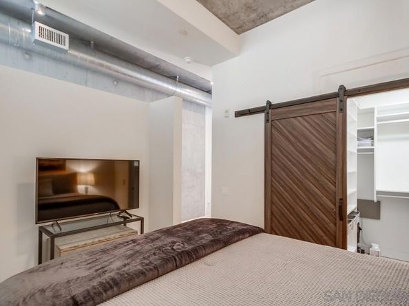 1025 Island Ave 205, San Diego CA 92101