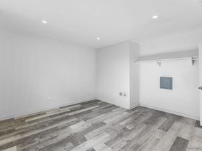 1641 Pentecost Way 10, San Diego CA 92105