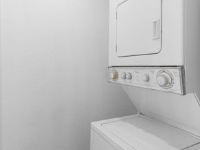 1641 Pentecost Way 10, San Diego CA 92105