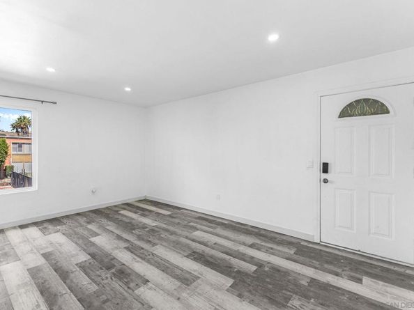 1641 Pentecost Way 10, San Diego CA 92105