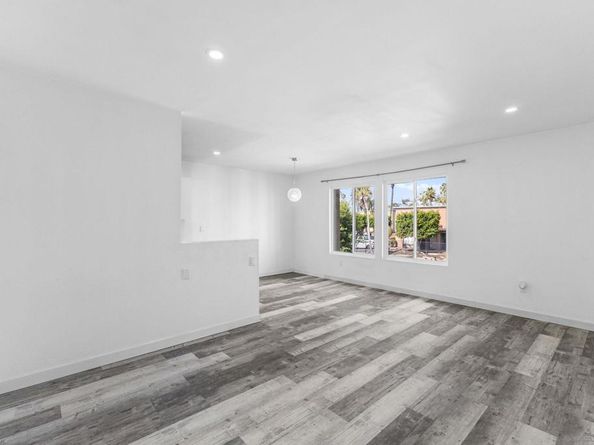 1641 Pentecost Way 10, San Diego CA 92105