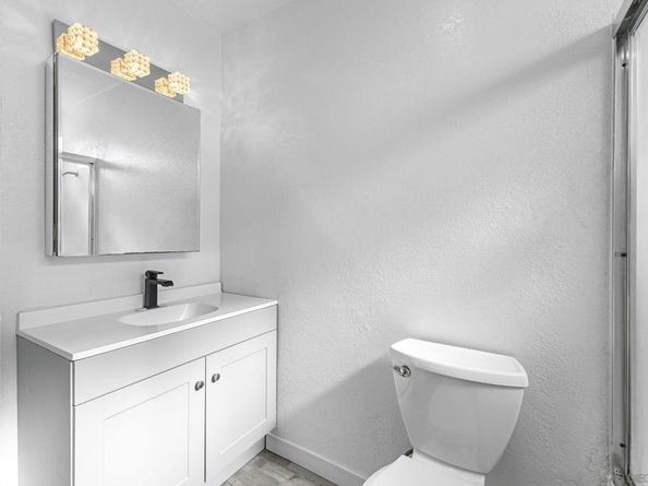 1641 Pentecost Way 10, San Diego CA 92105