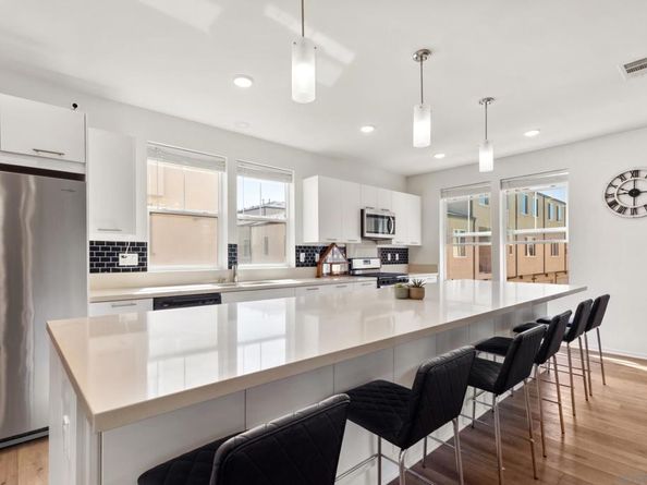 5301 Calle Rockfish 98, San Diego CA 92154