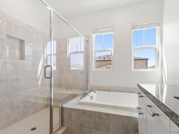 5301 Calle Rockfish 98, San Diego CA 92154