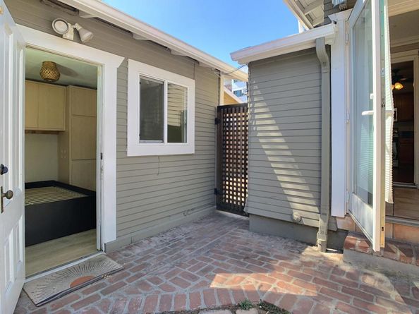 4193 4TH Ave, San Diego CA 92103