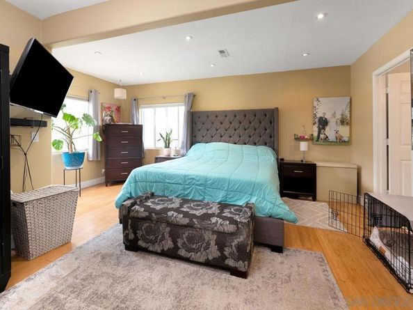 2866 Eagle St, San Diego CA 92103