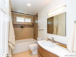 2953 Old Bridgeport Way, San Diego CA 92111