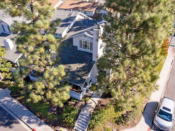 2953 Old Bridgeport Way, San Diego CA 92111