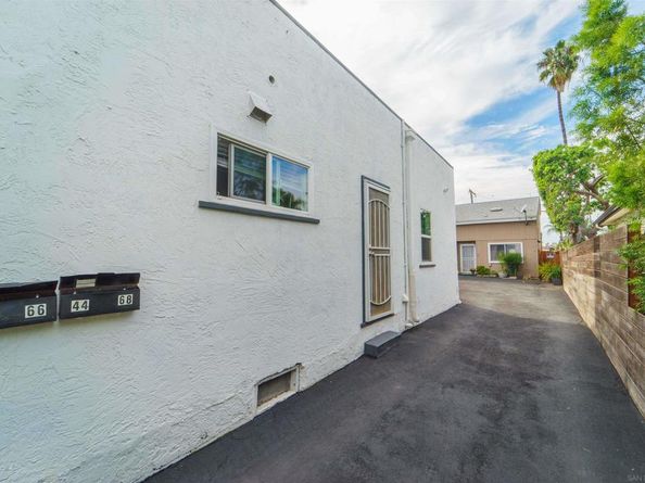 4464 66 33rd, San Diego CA 92116