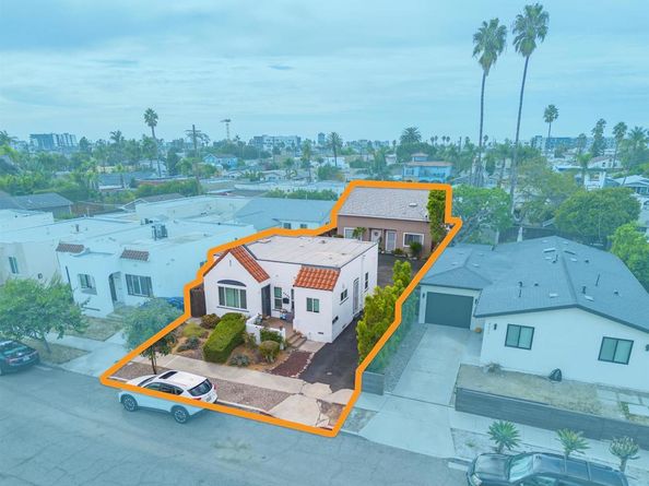 4464 66 33rd, San Diego CA 92116