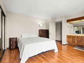 1263 Robinson Avenue 13, San Diego CA 92103