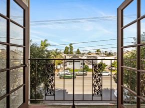 1263 Robinson Avenue 13, San Diego CA 92103