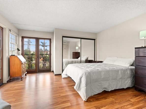 1263 Robinson Avenue 13, San Diego CA 92103