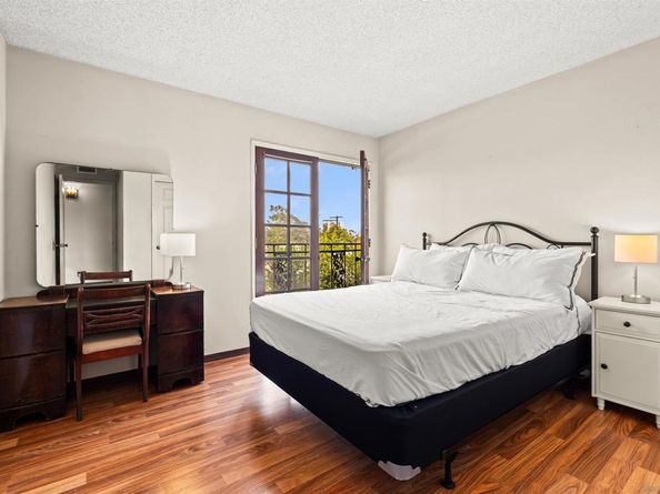 1263 Robinson Avenue 13, San Diego CA 92103