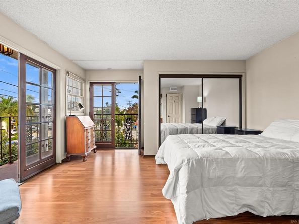 1263 Robinson Avenue 13, San Diego CA 92103