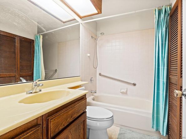 1263 Robinson Avenue 13, San Diego CA 92103