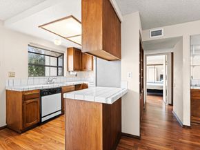 1263 Robinson Avenue 13, San Diego CA 92103