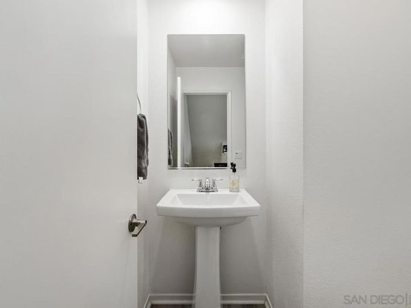 5405 Beach Bluff Ln 224, San Diego CA 92154