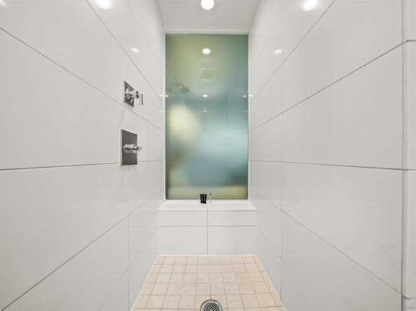 207 5th Ave 940, San Diego CA 92101