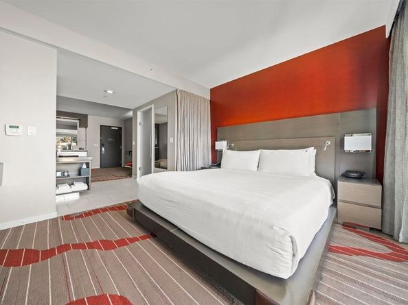 207 5th Ave 940, San Diego CA 92101