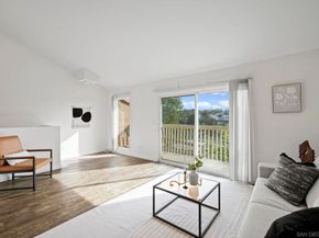 7700 Parkway Dr 3, La Mesa CA 91942