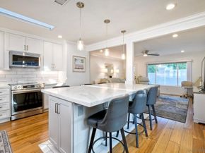 1221 4th St, Coronado CA 92118